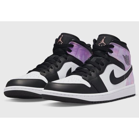 Size 11.5 - Men\'s Nike Air Jordan 1 Mid SE Shoes \